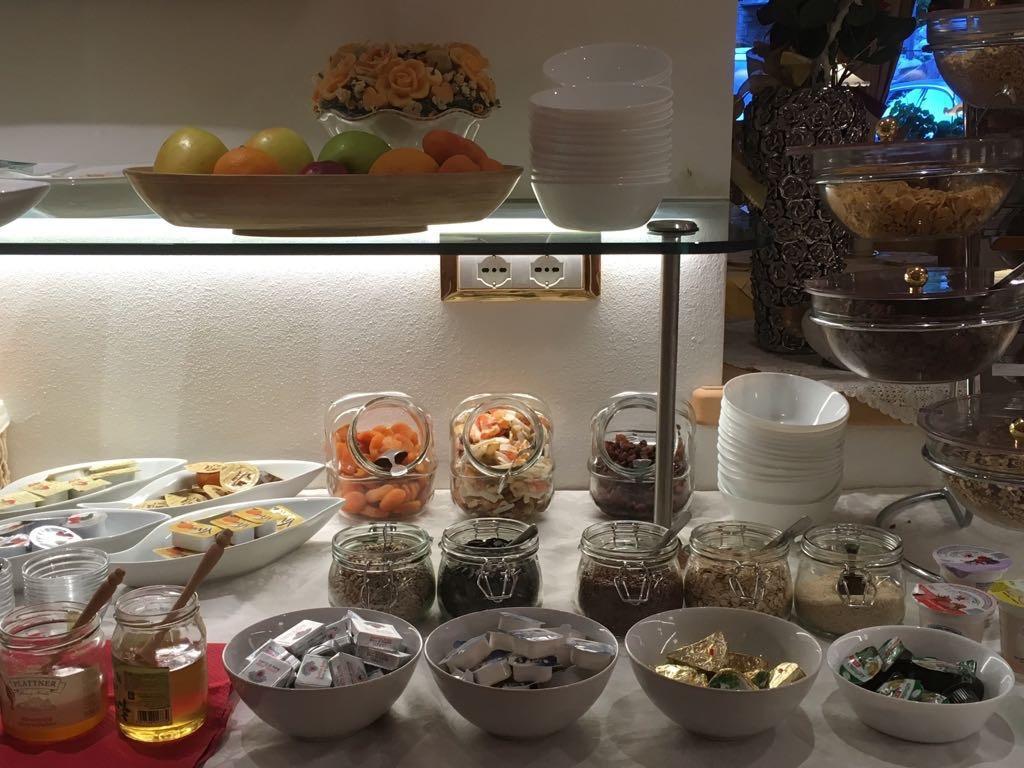 Garni Franca B&B セルヴァ・ディ・ヴァル・ガルデーナ エクステリア 写真